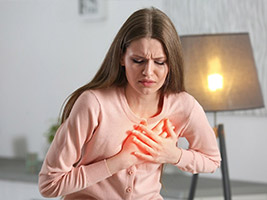 Пять едва заметных признаков сердечных приступов у женщин 